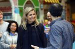 Rotterdam 15 januari 2026
Koningin Maxima bezoekt stichting jarige Job en pakt samen met de andere vrijwilligers de miljoenste doos / box in .