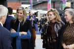 Eindhoven 26 oktober 2023
Koningin Maxima op bezok bij de dutch design week in Eindhoven . Maxima had haar goede vriendin Mariska Dietz mee genomen . Mariska Heeft paleis huis Den Bosch ingericht .