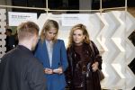 Eindhoven 26 oktober 2023
Koningin Maxima op bezok bij de dutch design week in Eindhoven . Maxima had haar goede vriendin Mariska Dietz mee genomen . Mariska Heeft paleis huis Den Bosch ingericht .