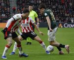 Eindhoven, 1 Februari 2026
Kompetitiewedstrijd PSV-Feyenoord, eindstand 3-0
Leo Sauer en Sergino Dest