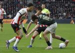 Eindhoven, 1 Februari 2026
Kompetitiewedstrijd PSV-Feyenoord, eindstand 3-0
Leo Sauer en Sergino Dest