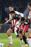 Eindhoven, 28 Januari 2026
Laatste wedstrijd in voorronde Champions League
PSV-Bayern Munchen, eindstand 1-2
Mauro Junior in duel met Luis Diaz