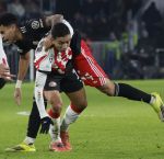 Eindhoven, 28 Januari 2026
Laatste wedstrijd in voorronde Champions League
PSV-Bayern Munchen, eindstand 1-2
Mauro Junior in duel met Luis Diaz