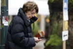 Amsterdam 13 januari 2026
Neelie Kroes doet boodschappen in Amsterdam zuid