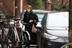 Amsterdam 13 januari 2026
Neelie Kroes doet boodschappen in Amsterdam zuid