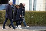 Vinkeveen 19 januari 2026
Rachel Hazes kroijgt de sleutels terug van haar huis in Vinkeveen . Marieke v Beek verloor rechtszaak en moet uit het huis . Rachel kwam samen met een makelaar