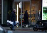 Amsterdam 8 januari 2026
Robert ten Brink heeft met zijn vrouw 2 nieuwe kussens gekocht .