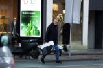 Amsterdam 8 januari 2026
Robert ten Brink heeft met zijn vrouw 2 nieuwe kussens gekocht .