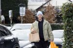 Laren 10 januari 2026
Thomas v d Vlugt doet boodschappen in het centrum van Laren .