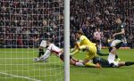 Eindhoven, 1 Februari 2026
Kompetitiewedstrijd PSV-Feyenoord, eindstand 3-0
Timon Wellenreuther en Armando Obispo scoort 1-0