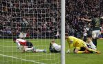 Eindhoven, 1 Februari 2026
Kompetitiewedstrijd PSV-Feyenoord, eindstand 3-0
Timon Wellenreuther en Armando Obispo scoort 1-0