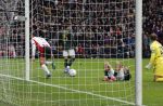 Eindhoven, 1 Februari 2026
Kompetitiewedstrijd PSV-Feyenoord, eindstand 3-0
Timon Wellenreuther en Armando Obispo scoort 1-0