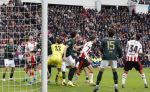 Eindhoven, 1 Februari 2026
Kompetitiewedstrijd PSV-Feyenoord, eindstand 3-0
Esmir Bajraktarevit Guus Til Ismel Saibari Armando Obispo Timon Wellenreuther Ayase Ueda