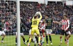 Eindhoven, 1 Februari 2026
Kompetitiewedstrijd PSV-Feyenoord, eindstand 3-0
Timon Wellenreuther en Ismael Saibari Anel Ahmedhodzic Jordan Bos