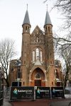 Amsterdam 8 januari 2026
De vondelkerk ia van oudjaar op nieuwjaar grotendeels afgebrand . Heel dichtbij de kerk wonen Kimberley Klaver Dotan en Hajo Bruins .