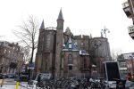 Amsterdam 8 januari 2026
De vondelkerk ia van oudjaar op nieuwjaar grotendeels afgebrand . Heel dichtbij de kerk wonen Kimberley Klaver Dotan en Hajo Bruins .