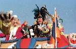 Eindhoven, 13 februari 1999
Prins Milenium, stadsprins van Eindhoven
Zijn eigen naam is Leo v Berkel en is in het dagelijks leven tandarts
Carnavalsoptocht 1999