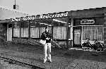 Huub Stevens voetballer van PSV voor het kantoor van INCA in Haarlem
1979.