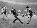 Eenmalig international Willy Janssen in aktie voor PSV tegen MVV 2-2
Achtergrond Ernie Brandts