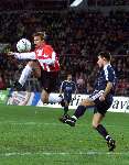 Eindhoven, 10 februari 2001
Kompetitie seizoen 2000/2001
PSV-AZ , eindstand 3-0 door 2 doelpunten Kezman en een penalty van Arnold Bruggink
JOONAS KOLKKA  Mooie aktiefoto