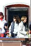 Zurs 17 februari 2001
Prinses Caroline  op een terrasje