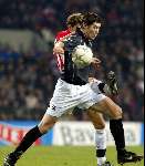 Eindhoven, 30 januari 2002 PSV-Feyenoord , eindstand 1-1
PSV wint na strafschoppen met 6-5
1/4 finale Amstel-Cup
Brett Emerton in duel met Kezman