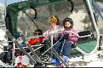 Zurs 17 februari 2002
 Caroline Tensen met haar zoontje Bob