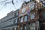 Amsterdam 4 januari 2002
Vlag halfstok na overlijden van freddie Heineken