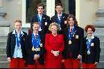 Den Haag 27 februari 2002
Huldiging Olympische sporters bij de koningin.
Jochem Uytdehaage, Gianni Romme, Gerard v Velde, Annemarie Thomas, Gretha Smit, Renate Groenewold, Jan Bos , Koningin Beatrix