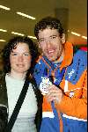 Schiphol 26 februari 2002
Terugkomst sporters van de Olympische winterspelen in Salt Lake city.
Gianni Romme met vrouw