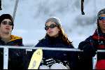 Zurs 17 februari 2002
Prinses Caroline v Monaco met baby en Prins Ernst van Hannover op ski\'s
prinses Charlotte van Monaco