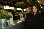 Amsterdam 13 februari 2003
Premiere Two weeks notice
eva Duijvestein en Frederique Huydts