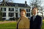 Velsen 10 februari 2003
Butler Herman (Pim Fortuyn) op de butlerschool