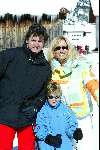 Zurs 23 februari 2003
Rene Froger met Natasja Froger en Maxime Froger
Wintersport