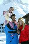 Zurs 23 februari 2003
Ruud Gullit & Estelle Gullit met Joelle Gullit
Wintersport