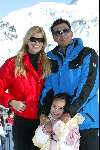 Zurs 23 februari 2003
Ruud Gullit & Estelle Gullit met Joelle Gullit
Wintersport