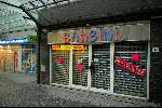 Amsterdam 6 februari 2004
Angela Kluivert haar winkel Bambini falliet