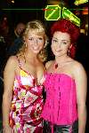 Amsterdam 9 februari 2004
Premiere FEESTJE in Tushinski.
Chantal janzen en Kim Lian v d Meij