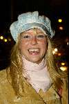 Amsterdam 18 februari 2004
Verlichting bij gedenksteen Willy Alberti bij Westertoren.
Chantal Janzen met Pet.