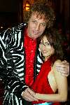 Amsterdam 9 februari 2004
Premiere FEESTJE in Tushinski.
Daphne Bunskoek met Jeroen Pauw