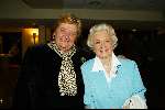 Bussum 10 februari 2004
Uitreiking van de gouden harpen in het spant.
Erica Terpstra en Annie de Reuver