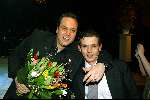 Bussum 10 februari 2004
Uitreiking gouden harpen in het spant.
Frans Bauer met broer Dorus Bauer