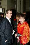 Amsterdam 23 februari 2004
Koningin Beatrix en Prins Willem Alexander en Maxima bezoeken het concertgebouw.Burgemeester Hans Alders van Groningen met vrouw