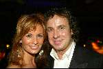 Amsterdam 9 februari 2004
Premiere FEESTJE in Tuschinski.
Marco Borsato en Leontine Borsato