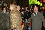 Amsterdam 9 februari 2004
Premiere van FEESTJE in Tuschinski Amsterdam.
Paul de Leeuw met Stefan