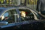 Utrecht 18 februari 2004
Maxima en Prins Willem Alexander bij de munt in Utrecht bij munt slaan voor Amalia