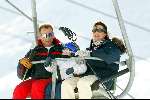 Zurs 13 februari 2003
Prinses Caroline met dochtertje Prinses Alexandra in de skilift.
Wintersport