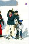 Zurs 13 februari 2004
Prinses Caroline met dochtertje Prinses Alexandra in de sneeuw