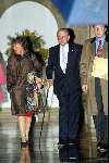 Amsterdam 6 februari 2004
Verjaardag van Koningin Beatrix op paleis op de dam.
Pieter v Vollenhoven met wandelstok en Prinses Margriet
Prins Constatijn