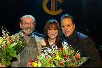 Bussum 10 februari 2004
Uitreiking gouden harpen in het spant.
Frans Bauer Trijntje Oosterhuis en Hans  Dorrestijn